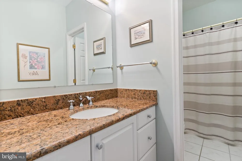 7975 BILLINGSLEY ROAD White Plains, MD 20695