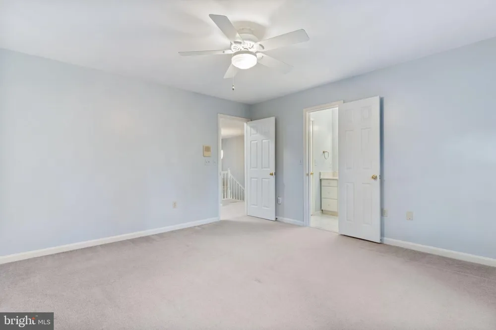 7975 BILLINGSLEY ROAD White Plains, MD 20695