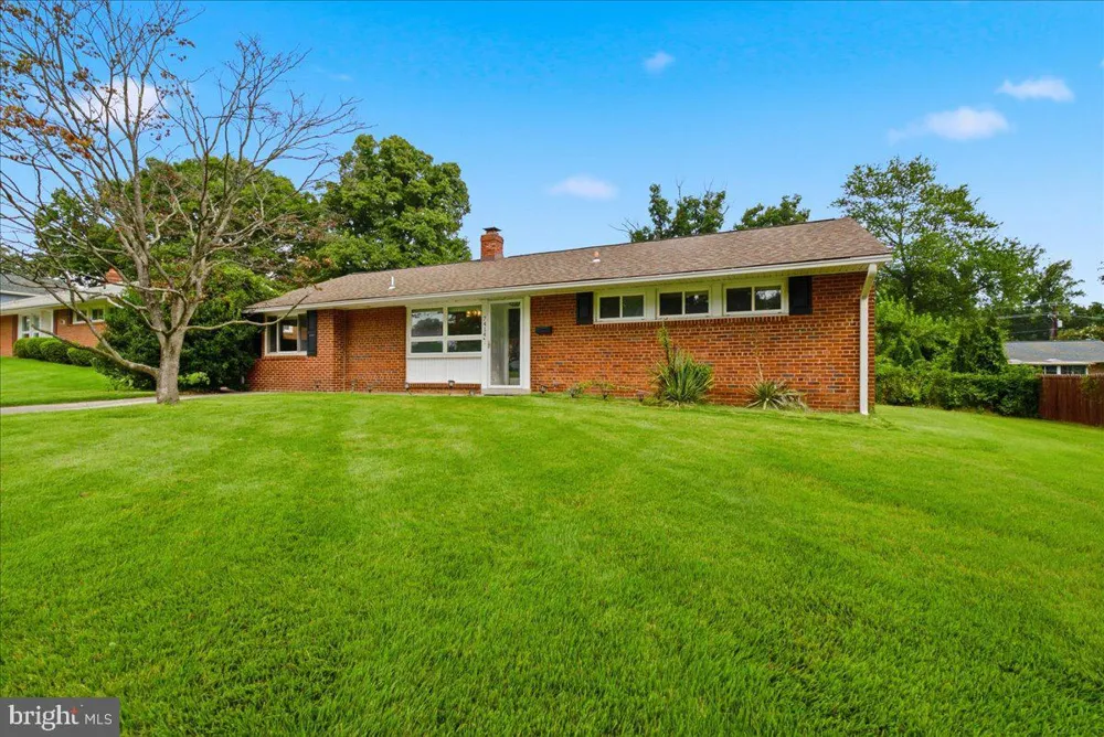 7414 INZER STREET Springfield, VA 22151