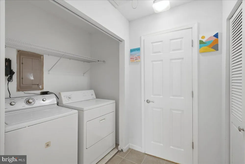 7414 INZER STREET Springfield, VA 22151
