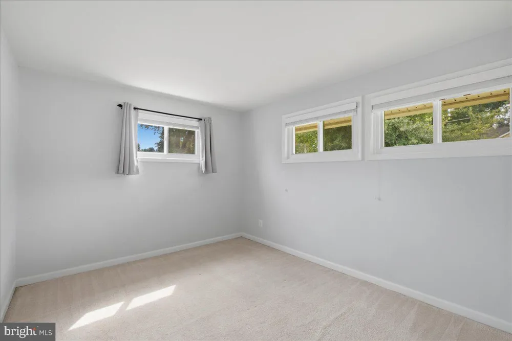 7414 INZER STREET Springfield, VA 22151