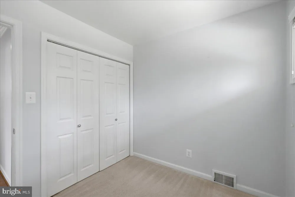 7414 INZER STREET Springfield, VA 22151