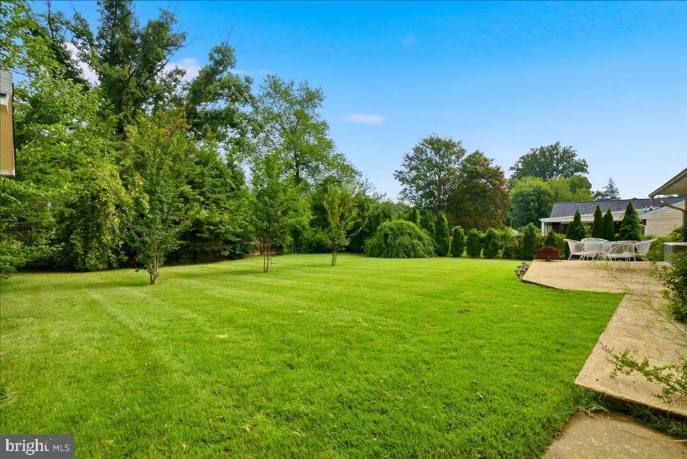 7414 INZER STREET Springfield, VA 22151