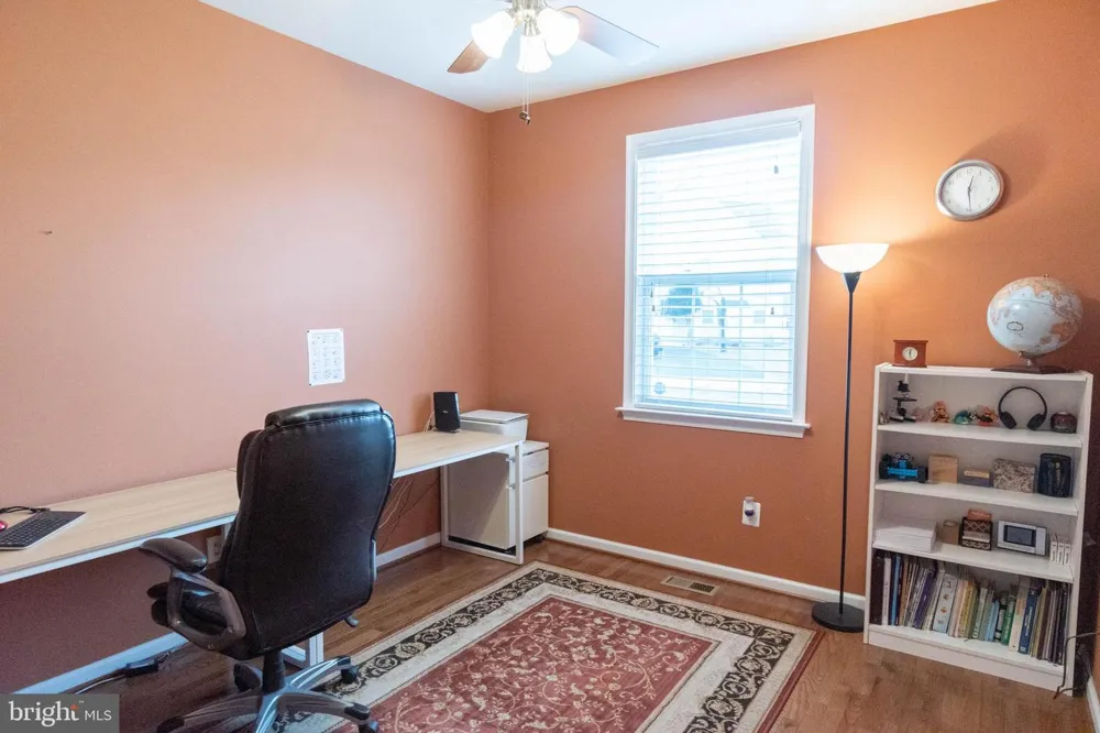21934 BLACKHEATH WAY Ashburn, VA 20148