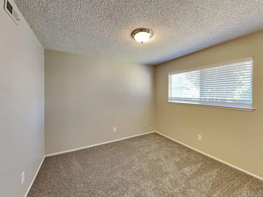 2453 Aramon Dr, Rancho Cordova, CA 95670
