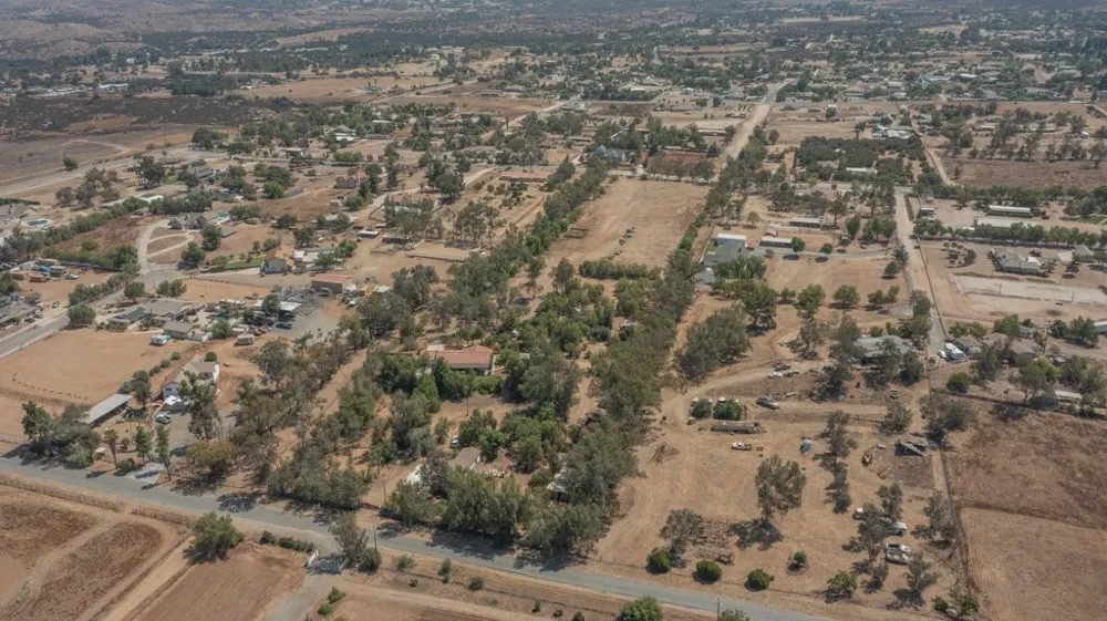22744 Rolling Meadows Perris, CA 92570