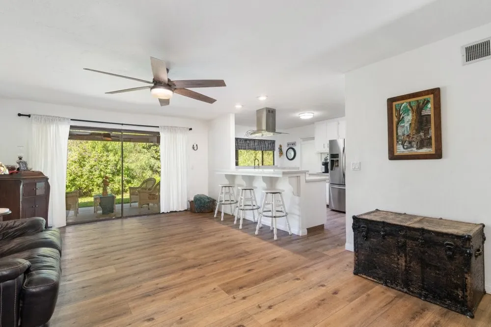 22744 Rolling Meadows Perris, CA 92570