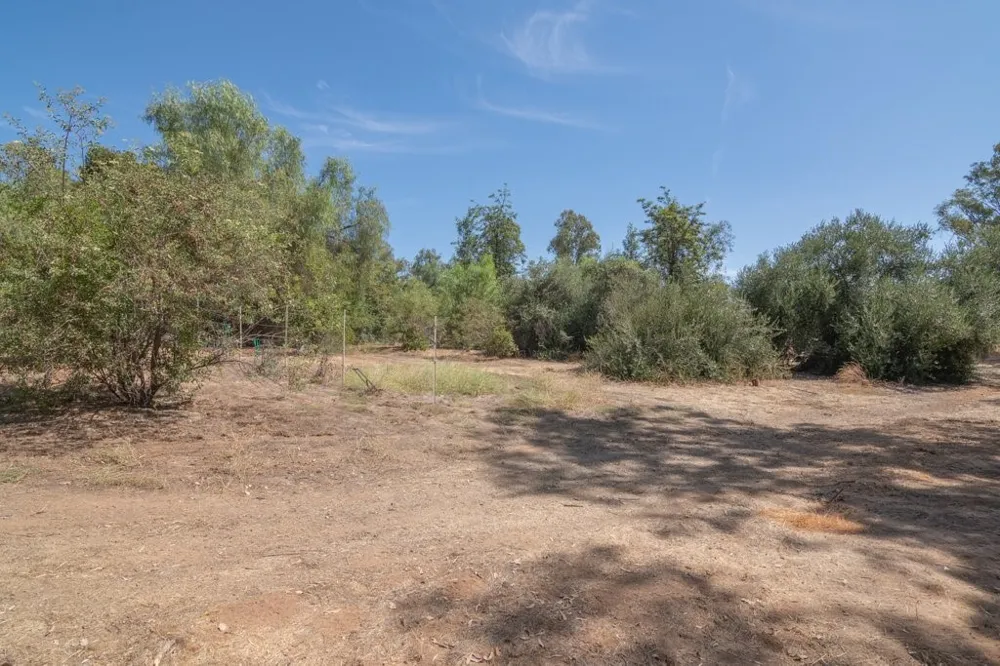 22744 Rolling Meadows Perris, CA 92570