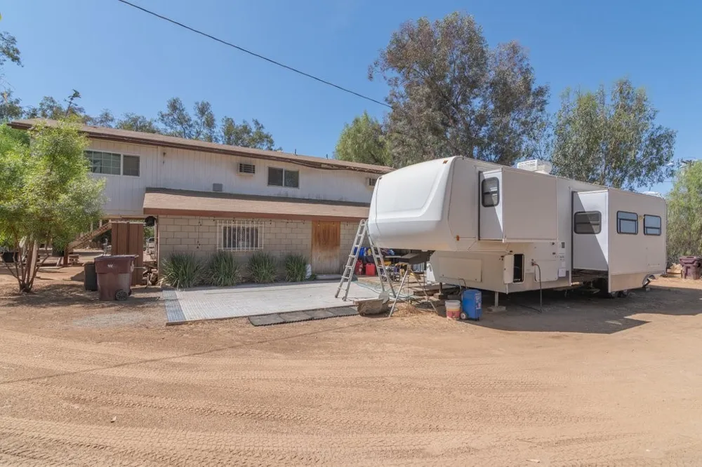 22744 Rolling Meadows Perris, CA 92570