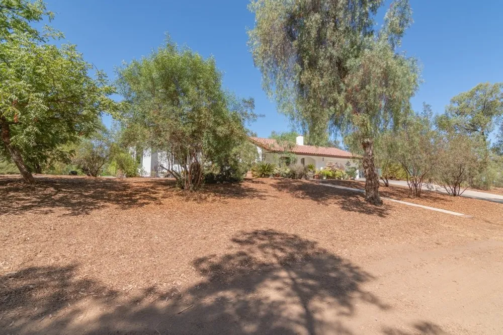 22744 Rolling Meadows Perris, CA 92570