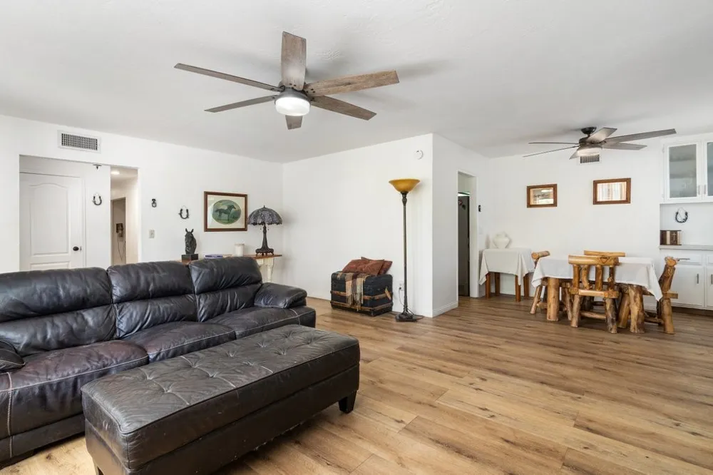 22744 Rolling Meadows Perris, CA 92570