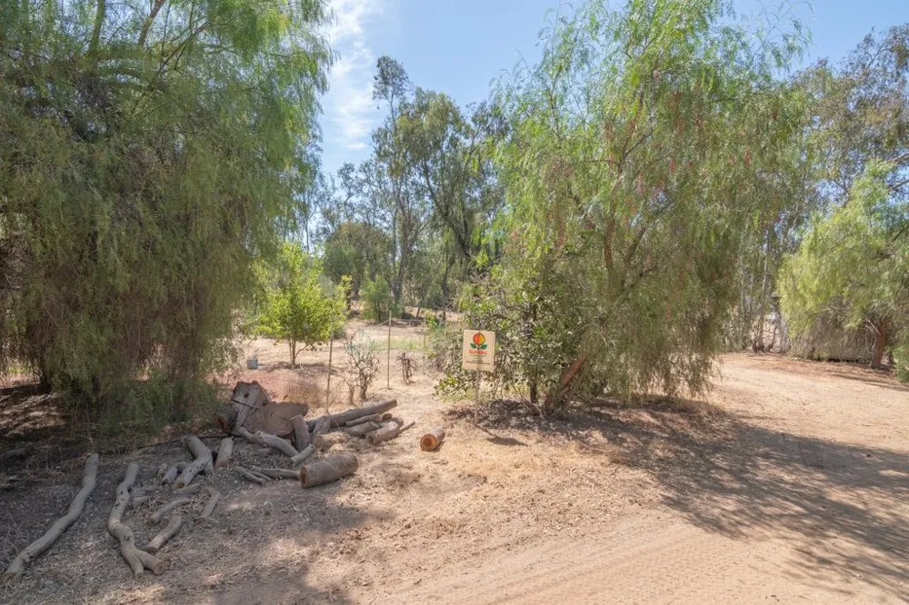22744 Rolling Meadows Perris, CA 92570