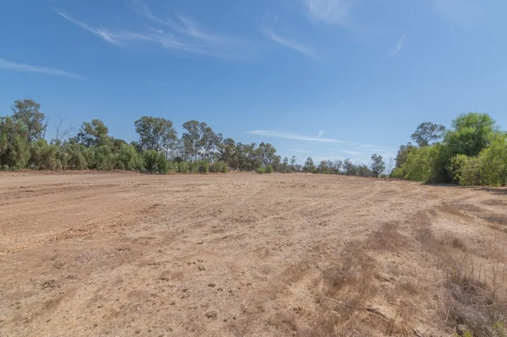22744 Rolling Meadows Perris, CA 92570