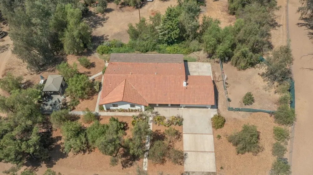 22744 Rolling Meadows Perris, CA 92570