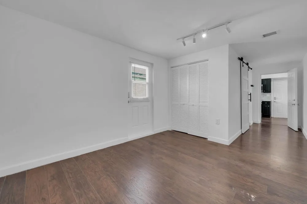 2517 Rodman Street Hollywood, FL 33020