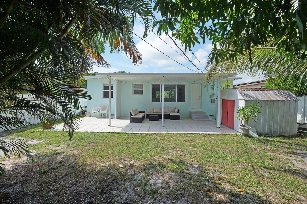 2517 Rodman Street Hollywood, FL 33020