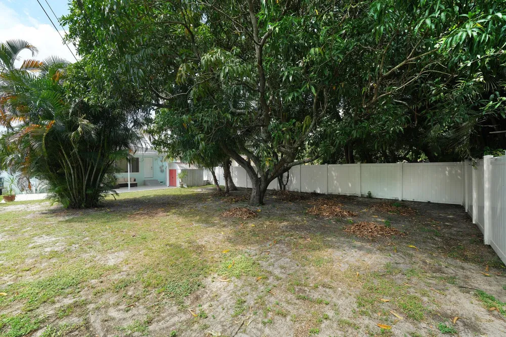 2517 Rodman Street Hollywood, FL 33020