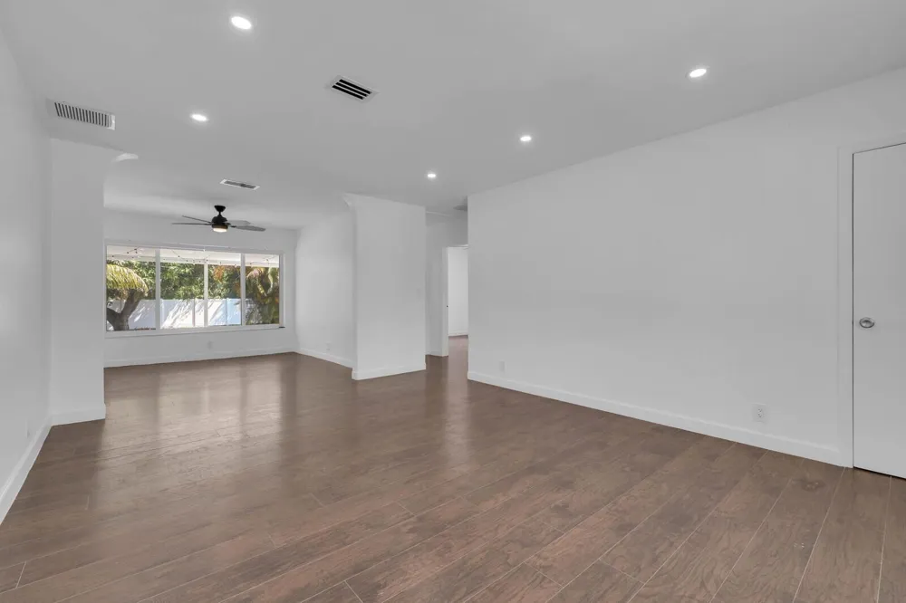 2517 Rodman Street Hollywood, FL 33020
