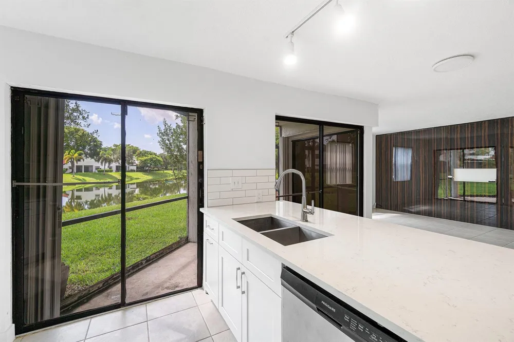 439 NW 36TH AVENUE Deerfield Beach, FL 33442