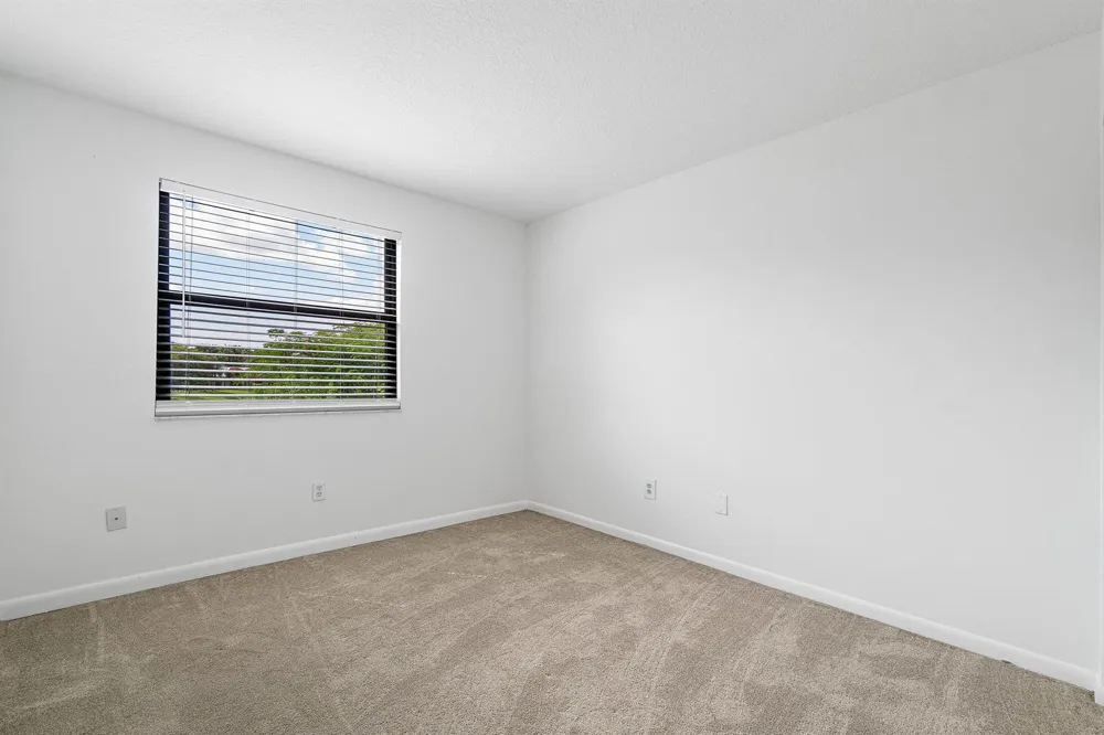 439 NW 36TH AVENUE Deerfield Beach, FL 33442