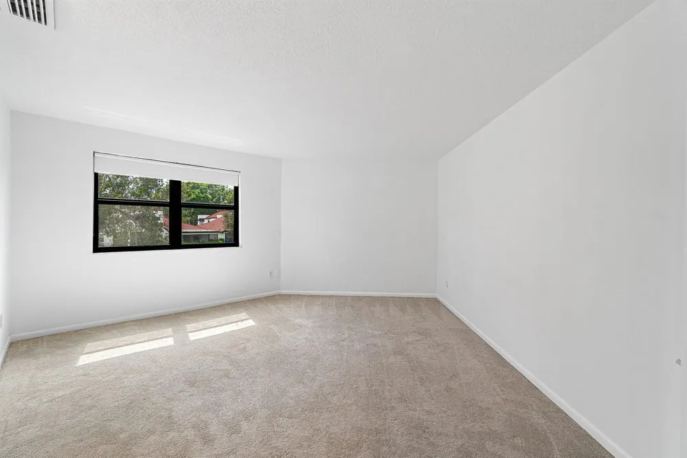 439 NW 36TH AVENUE Deerfield Beach, FL 33442