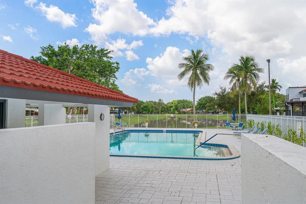 439 NW 36TH AVENUE Deerfield Beach, FL 33442