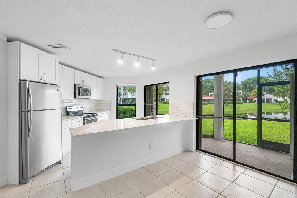 439 NW 36TH AVENUE Deerfield Beach, FL 33442