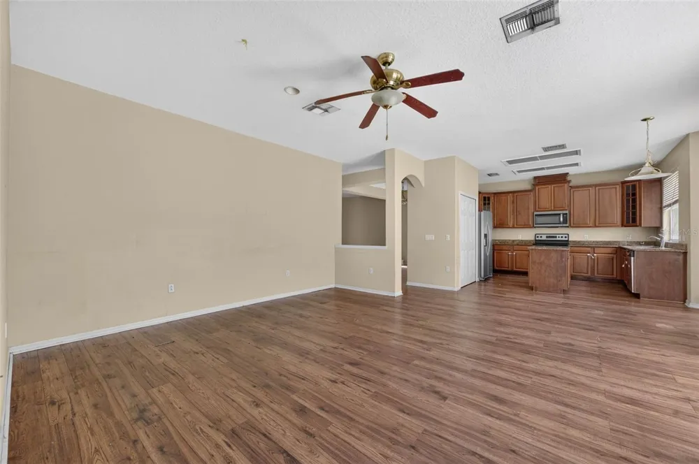 13026 MOSS PARK RIDGE DRIVE Orlando, FL 32832