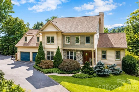 10 Blackberry Lane
