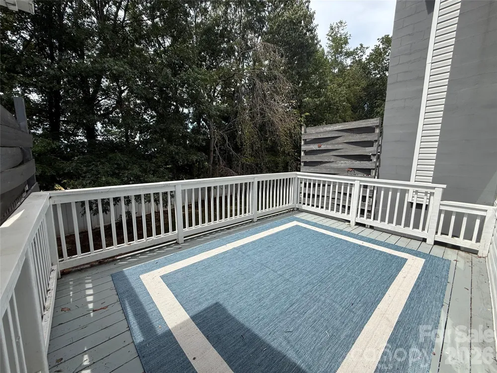22 Hollybrook Drive Asheville, NC 28803