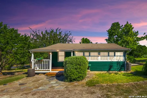 103 Lariat Dr