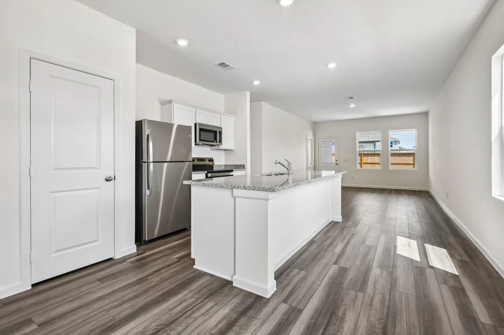 2411 Evergreen Falls Drive Crosby, TX 77532