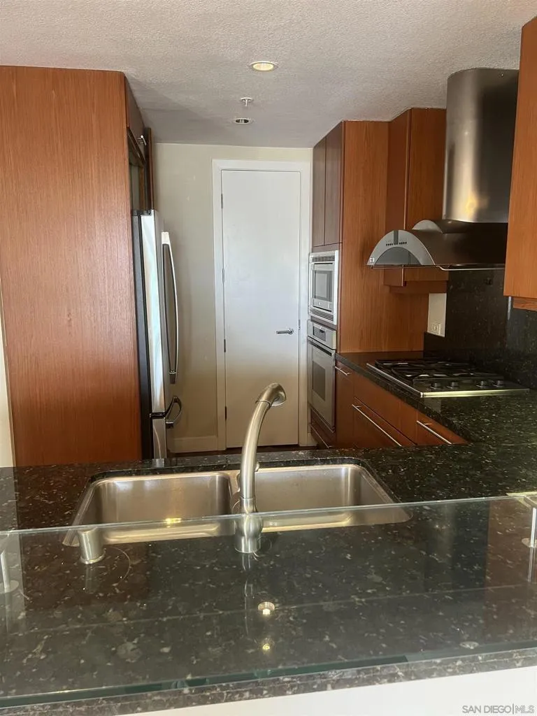 1199 Pacific Hwy. #307 San Diego, CA 92101
