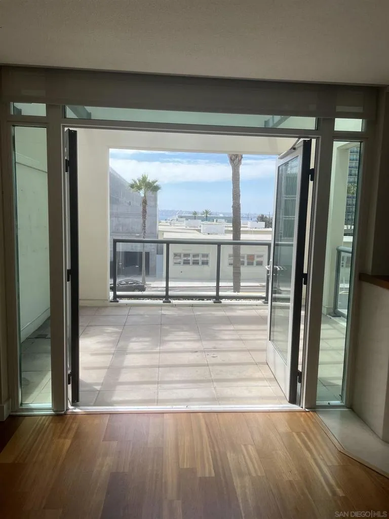 1199 Pacific Hwy. #307 San Diego, CA 92101