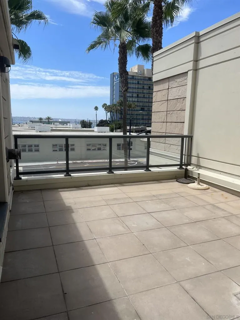 1199 Pacific Hwy. #307 San Diego, CA 92101