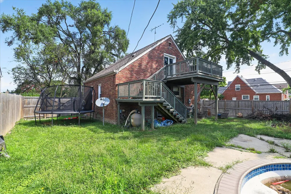 1603 Michigan Boulevard Lincoln Park, MI 48146