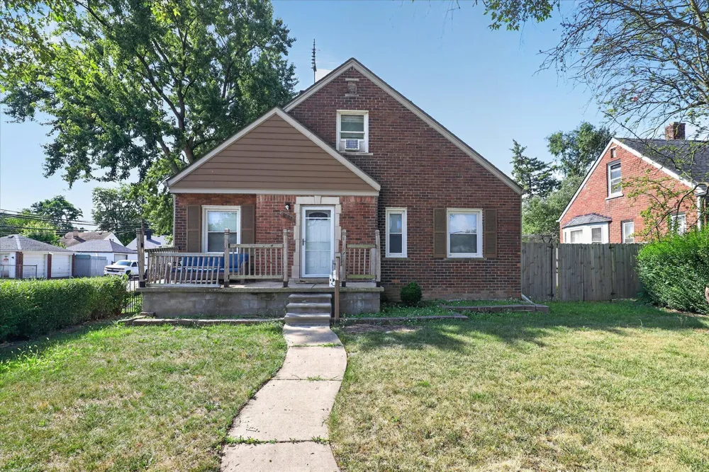 1603 Michigan Boulevard Lincoln Park, MI 48146