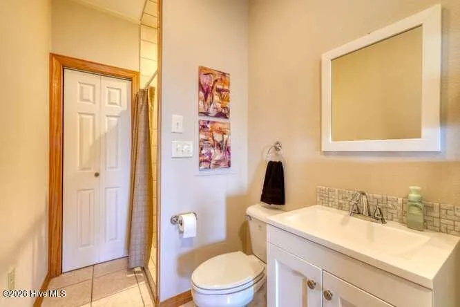 81 Grant Drive Brasstown, NC 28902