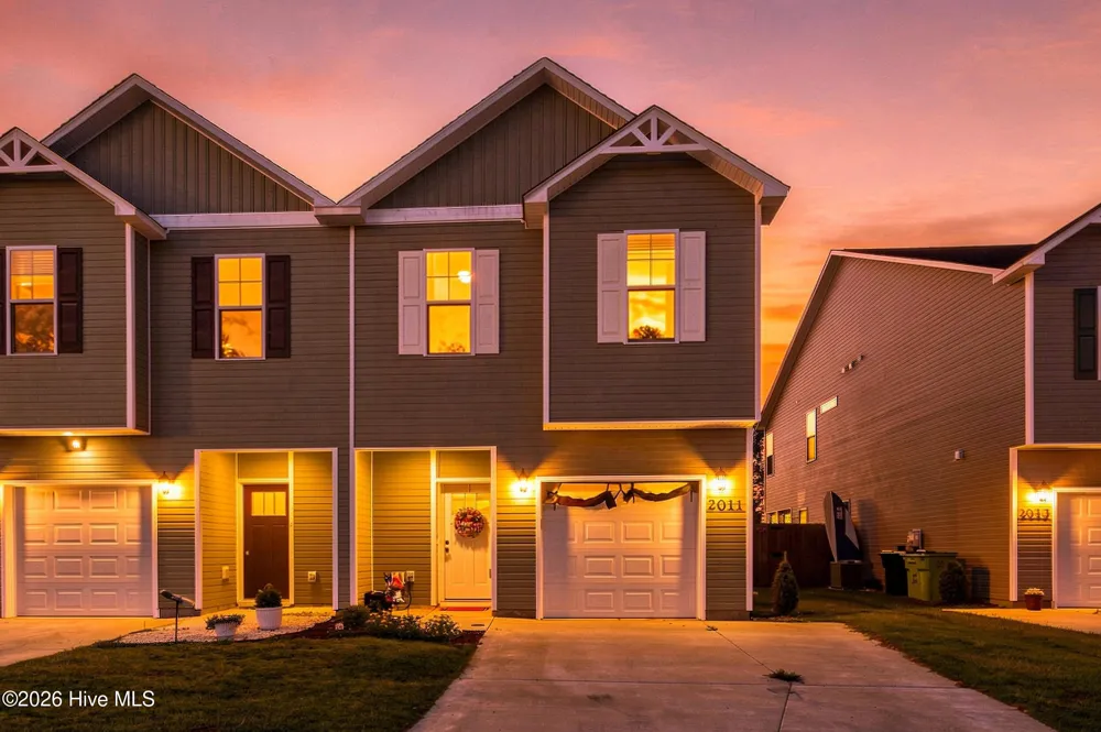 2011 Folkstone Woods Lane Holly Ridge, NC 28445