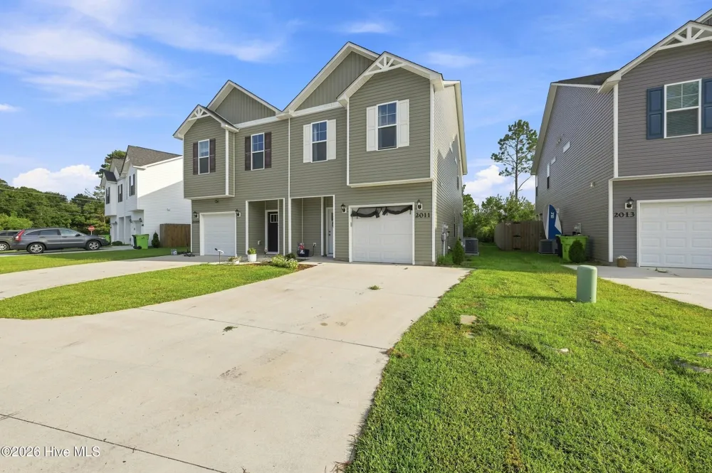 2011 Folkstone Woods Lane Holly Ridge, NC 28445