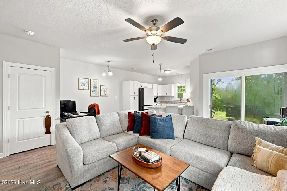 2011 Folkstone Woods Lane Holly Ridge, NC 28445