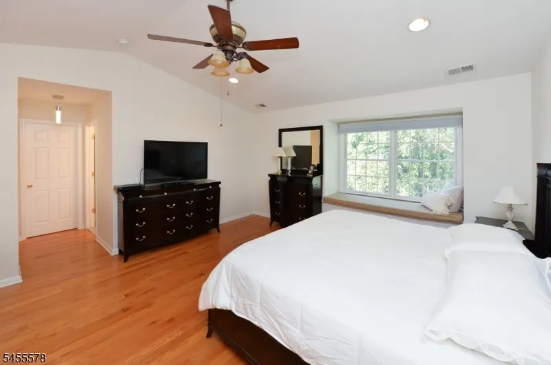 90 Summer Hill Rd #90 Unit 90 Wayne, NJ 07470