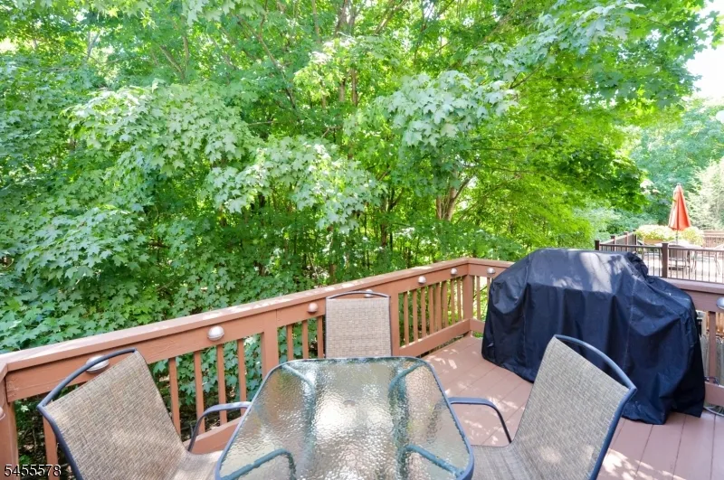90 Summer Hill Rd #90 Unit 90 Wayne, NJ 07470