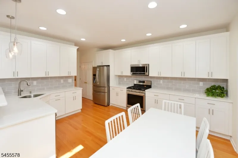 90 Summer Hill Rd #90 Unit 90 Wayne, NJ 07470