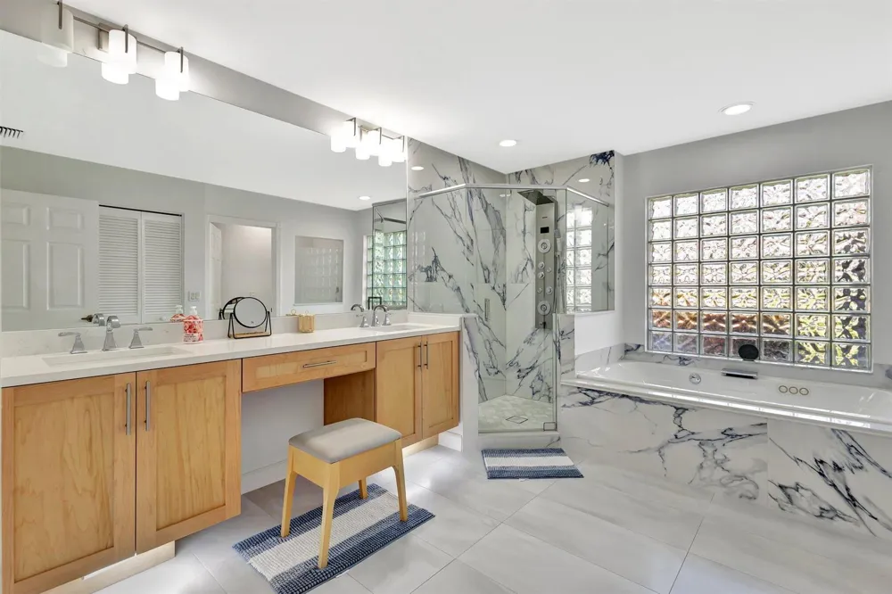 19236 BAY LEAF COURT Boca Raton, FL 33498