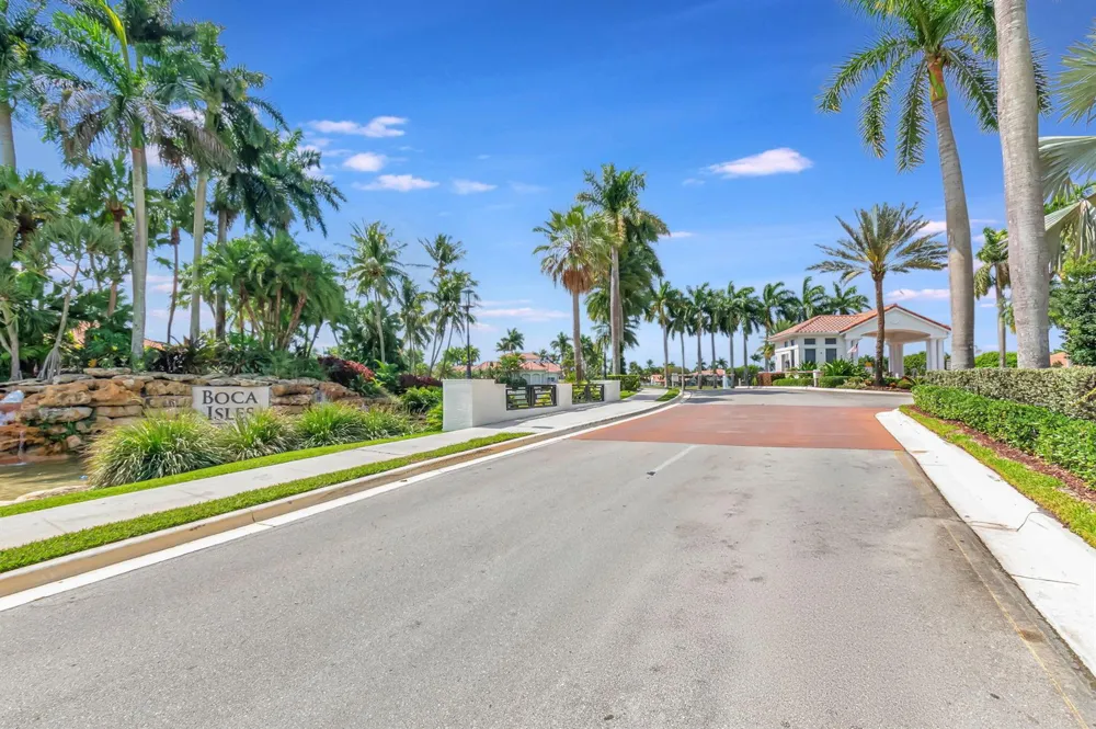 19236 BAY LEAF COURT Boca Raton, FL 33498