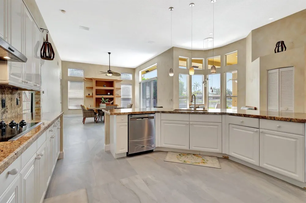 19236 BAY LEAF COURT Boca Raton, FL 33498