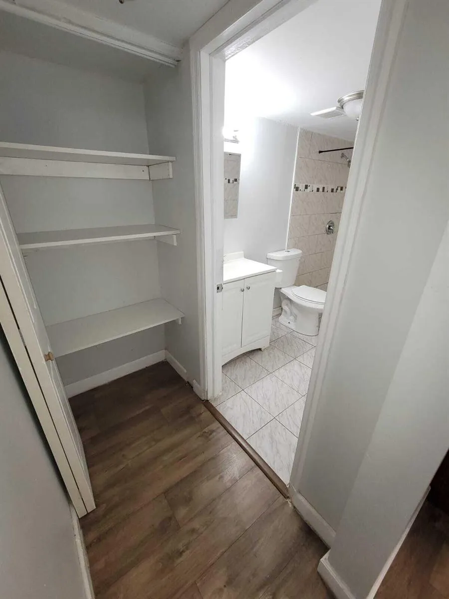 210 SW 7th Street Dania Beach, FL 33004