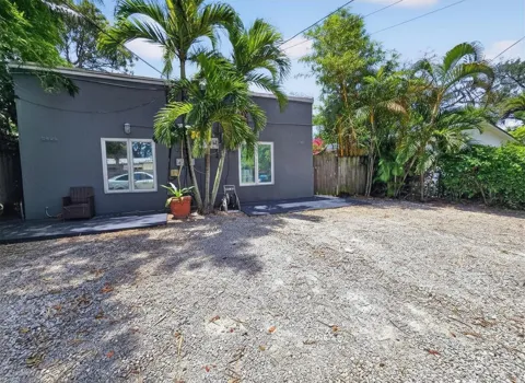 2426 NE 184TH STREET