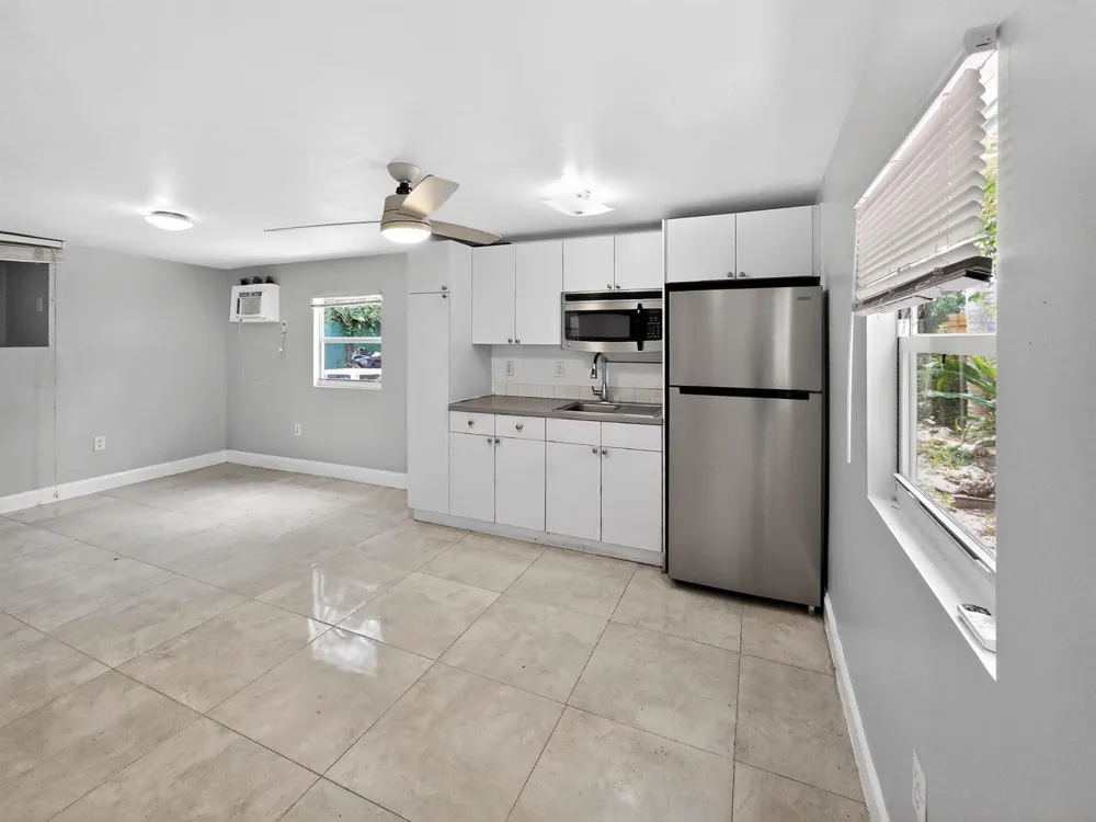2426 NE 184TH STREET North Miami Beach, FL 33160